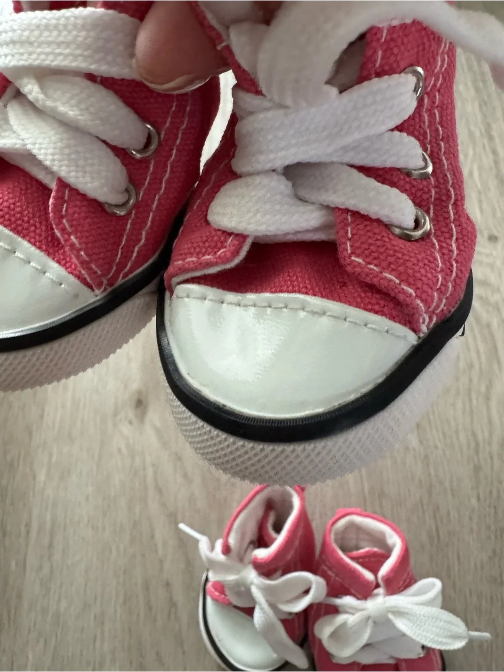Dog Sneakers Pink Canvas Puppy Shoes Set of 4 Size 5 Non-Slip Paw Boots